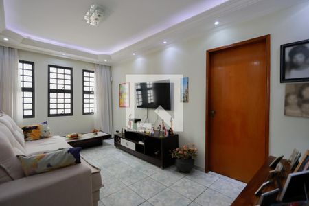 Sala 1 de casa à venda com 4 quartos, 300m² em Vila Roque, São Paulo