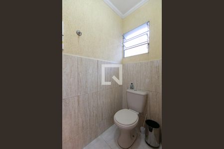 Lavabo de casa de condomínio à venda com 2 quartos, 90m² em Vila Carmosina, São Paulo