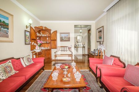 Sala de casa à venda com 4 quartos, 376m² em Anchieta, Belo Horizonte