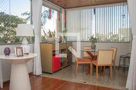 Sala de apartamento para alugar com 4 quartos, 144m² em Cidade Nova, Belo Horizonte