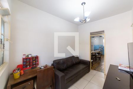 Sala de casa para alugar com 5 quartos, 732m² em Cachoeirinha, Belo Horizonte