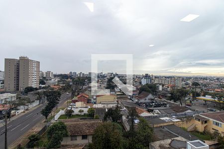 Visto da Sala de apartamento para alugar com 1 quarto, 32m² em Novo Mundo, Curitiba