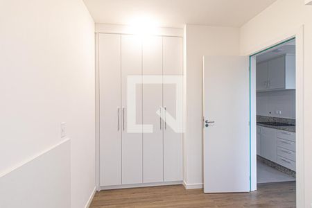 Quarto de apartamento para alugar com 1 quarto, 32m² em Novo Mundo, Curitiba