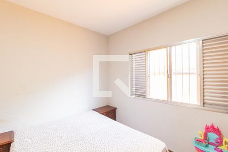 Quarto 1 de casa para alugar com 3 quartos, 500m² em Km 18, Osasco