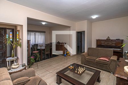 Sala de Estar de casa à venda com 4 quartos, 300m² em Jardim da Saúde, São Paulo