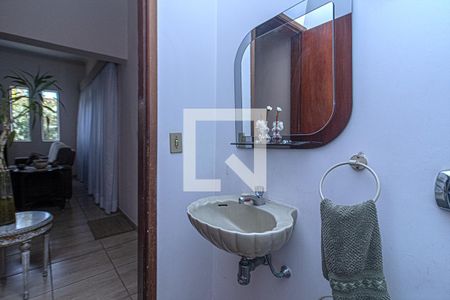 Lavabo do Piso de casa à venda com 4 quartos, 300m² em Jardim da Saúde, São Paulo