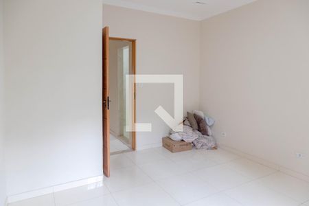 Quarto de casa para alugar com 2 quartos, 150m² em Jardim Gopouva, Guarulhos