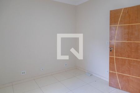 Quarto 2 de casa para alugar com 2 quartos, 150m² em Jardim Gopouva, Guarulhos