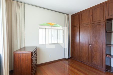 Casa 1 - Quarto de casa à venda com 2 quartos, 153m² em Pindorama, Belo Horizonte