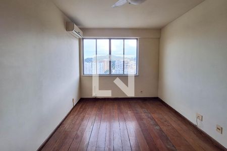 Sala de apartamento para alugar com 2 quartos, 80m² em Fonseca, Niterói