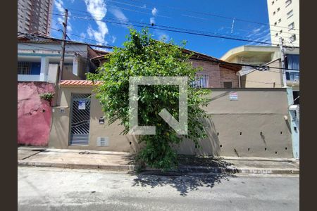 Fachada de casa à venda com 2 quartos, 115m² em Vila Nair, São Paulo