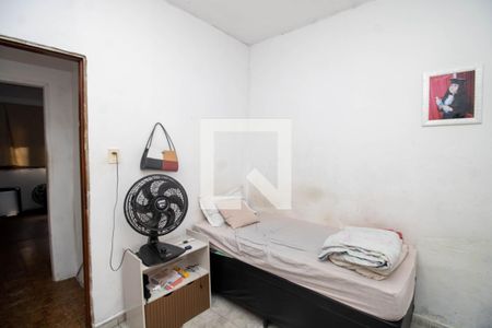 Quarto 2 de casa à venda com 2 quartos, 250m² em Vila Sabrina, São Paulo