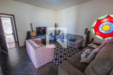 Sala de casa à venda com 4 quartos, 2000m² em Bandeirantes (pampulha), Belo Horizonte