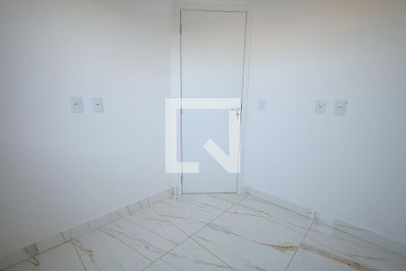 Quarto de apartamento à venda com 2 quartos, 45m² em Parque Erasmo Assunção, Santo André