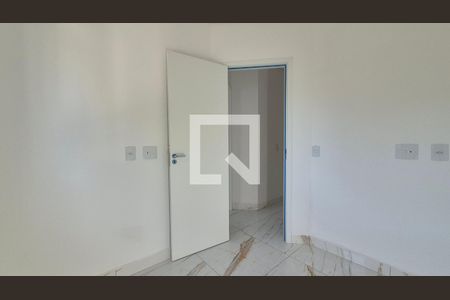 Quarto de apartamento à venda com 2 quartos, 49m² em Parque Erasmo Assunção, Santo André