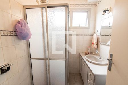 Banheiro de apartamento para alugar com 1 quarto, 99m² em Vila Monumento, São Paulo