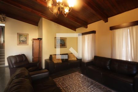 Sala de casa à venda com 4 quartos, 300m² em Jardim Paulista I, Jundiaí