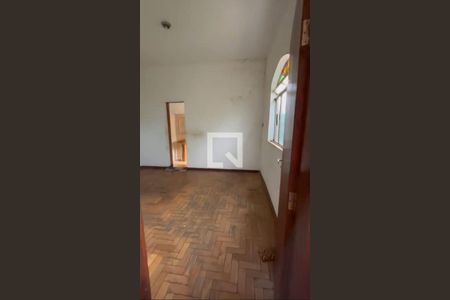 Casa para alugar com 6 quartos, 320m² em Céu Azul, Belo Horizonte