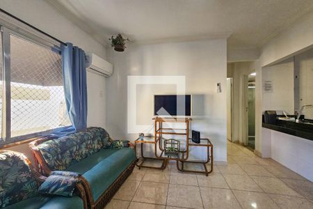 Sala de apartamento para alugar com 2 quartos, 78m² em Balneario Cidade Atlantica, Guarujá