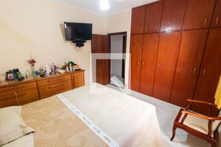 Quarto 2 de casa à venda com 2 quartos, 150m² em Loteamento Alphaville Campinas, Campinas