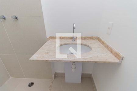 Banheiro de apartamento à venda com 1 quarto, 27m² em Vila São José, São Paulo
