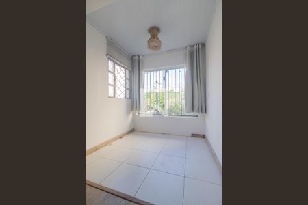 Sala de casa à venda com 2 quartos, 90m² em Azenha, Porto Alegre