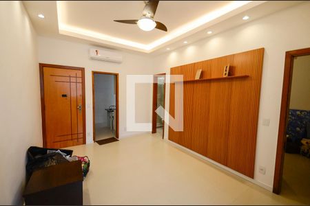 Sala de apartamento à venda com 2 quartos, 60m² em Tijuca, Rio de Janeiro