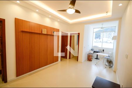 Sala de apartamento à venda com 2 quartos, 60m² em Tijuca, Rio de Janeiro