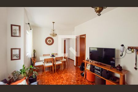 Sala de apartamento à venda com 3 quartos, 63m² em Santa Tereza, Belo Horizonte