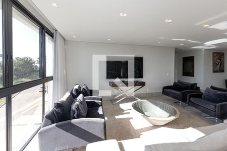 Sala de TV de casa de condomínio à venda com 4 quartos, 363m² em Jardim Serrano, Nova Lima