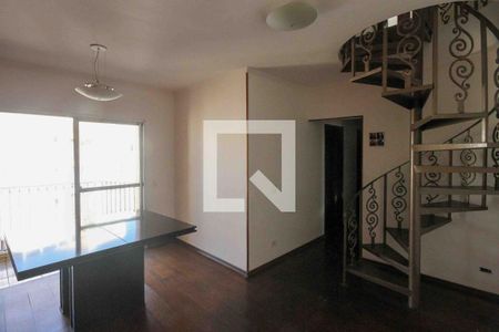 Sala de apartamento para alugar com 3 quartos, 147m² em Parque Tomas Saraiva, São Paulo