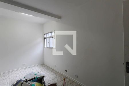 Quarto 2 de casa à venda com 6 quartos, 240m² em Vila Cleonice, São Paulo