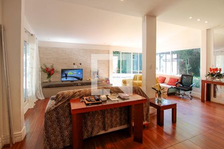 Sala de casa para alugar com 4 quartos, 285m² em Itanhangá, Rio de Janeiro