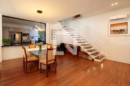 Sala de casa para alugar com 4 quartos, 285m² em Itanhangá, Rio de Janeiro