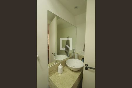 Lavabo de casa de condomínio à venda com 2 quartos, 78m² em Vila Alati, Jundiaí