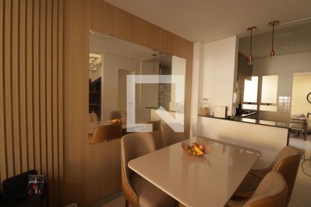 Sala de casa de condomínio à venda com 2 quartos, 78m² em Vila Alati, Jundiaí