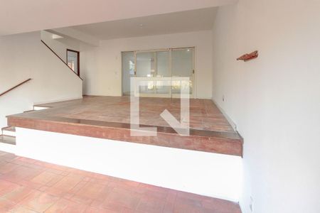 Sala 1 de casa para alugar com 4 quartos, 240m² em Bela Vista, Porto Alegre