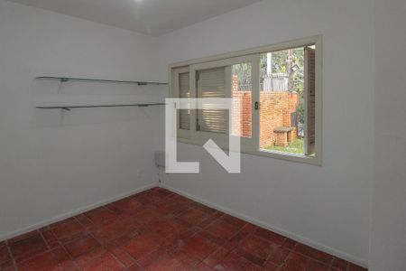 Sala 2 de casa para alugar com 4 quartos, 240m² em Bela Vista, Porto Alegre