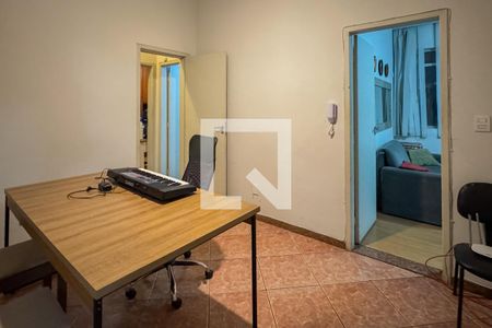 Sala de apartamento à venda com 3 quartos, 81m² em Alto Barroca, Belo Horizonte