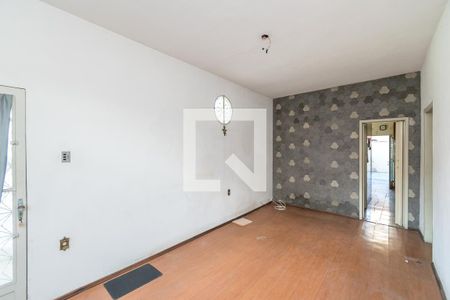 Sala de casa para alugar com 2 quartos, 200m² em Irajá, Rio de Janeiro