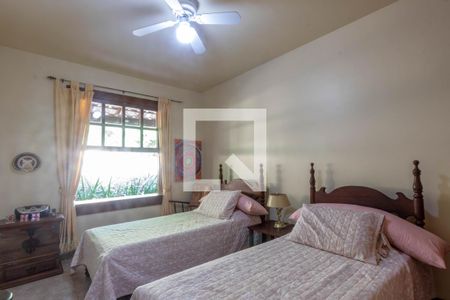 Quarto 2 de casa de condomínio à venda com 3 quartos, 420m² em Condados da Lagoa, Lagoa Santa