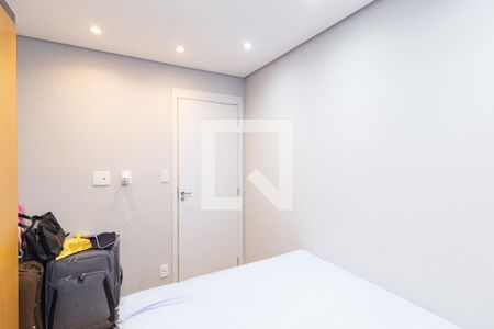 Quarto 2 de apartamento para alugar com 2 quartos, 40m² em Vila da Oportunidade, Carapicuíba