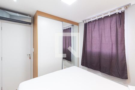Quarto 1 de apartamento para alugar com 2 quartos, 40m² em Vila da Oportunidade, Carapicuíba