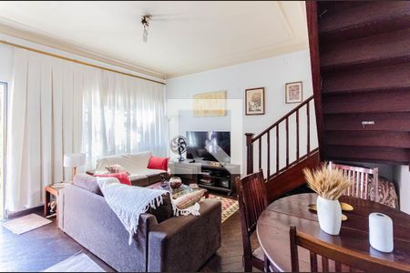 Sala de casa à venda com 2 quartos, 216m² em Liberdade, São Paulo