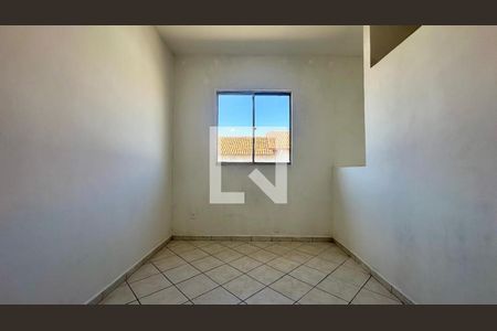 Quarto de casa à venda com 2 quartos, 50m² em Fonte Grande, Contagem