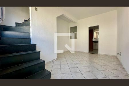 Sala de casa à venda com 2 quartos, 50m² em Fonte Grande, Contagem