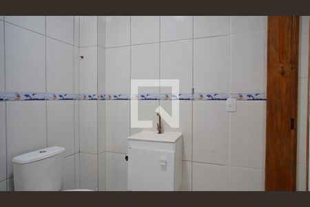 Banheiro de casa para alugar com 1 quarto, 42m² em Vargem do Bom Jesus, Florianópolis