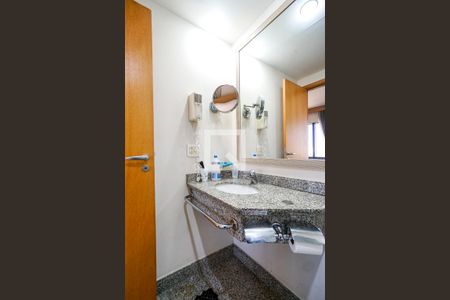 Banheiro Social de kitnet/studio para alugar com 1 quarto, 28m² em Tatuapé, São Paulo