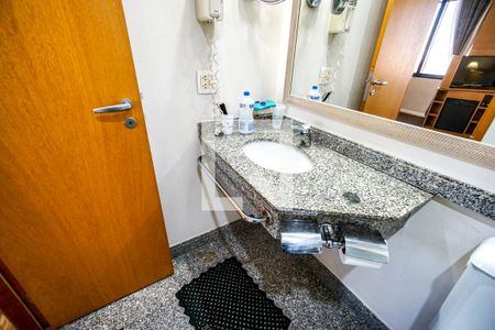 Banheiro Social de kitnet/studio para alugar com 1 quarto, 28m² em Tatuapé, São Paulo