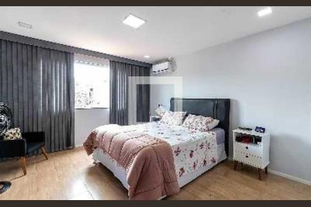 Casa à venda com 4 quartos, 140m² em Quintino Bocaiúva, Rio de Janeiro